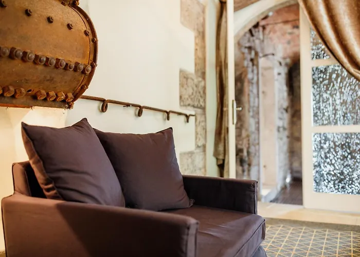 ヴィラ Palais Du Vertige イェルサ